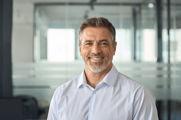 Dr. Eliana Carter - AI Expert